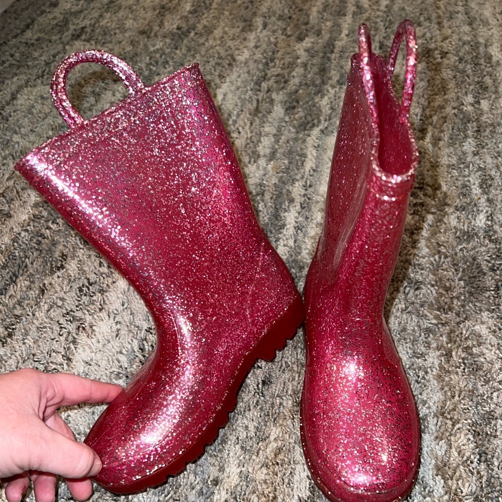 Girls Pink Glitter Rainboots!!